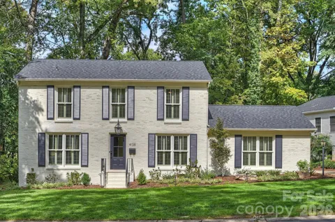 4138 Wall Street