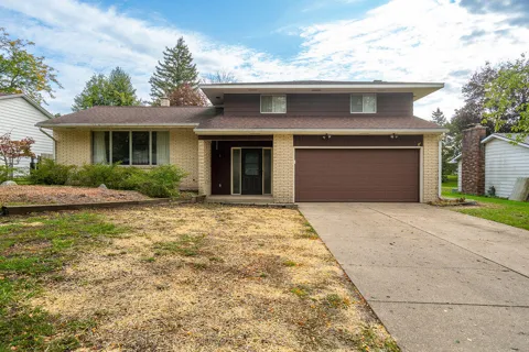 4156 Weymouth Drive SE
