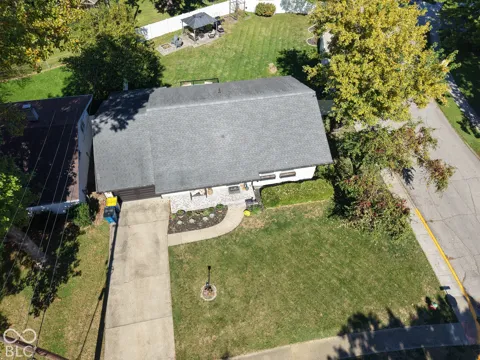 805 Hillcrest Drive