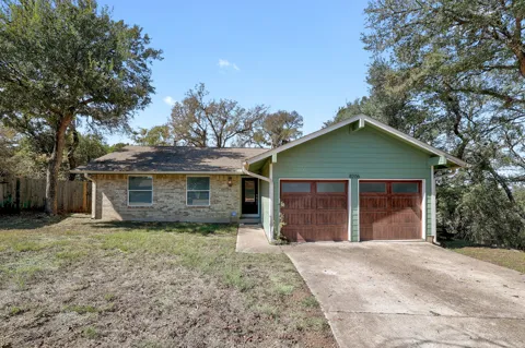 8206 Wavertree Court