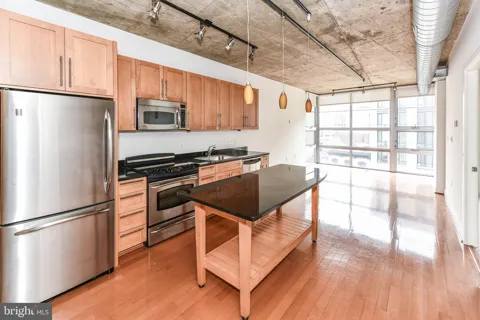 2125 14TH STREET NW #408