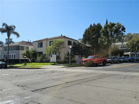 571 Levering Avenue