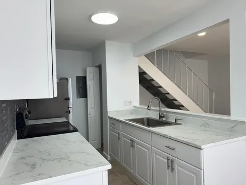 820 W TIFFANY DRIVE #3