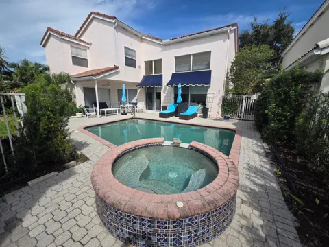 17275 Ventana Drive