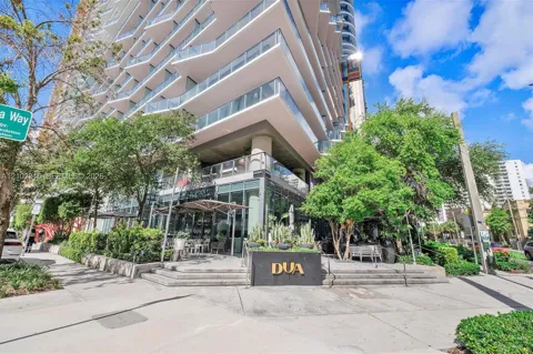 1300 S Miami Ave #1905