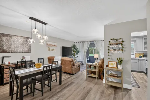 500 DAVIS ROAD #25