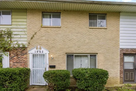 1962 Larkswood Drive