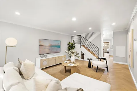 34 Starfish Court #12
