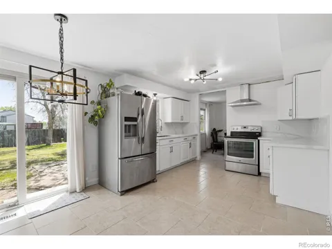 2412 Tulip Street