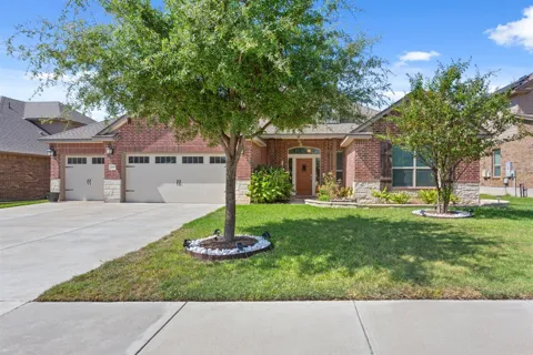 2305 Grosseto Court