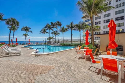 3800 GALT OCEAN DRIVE #602