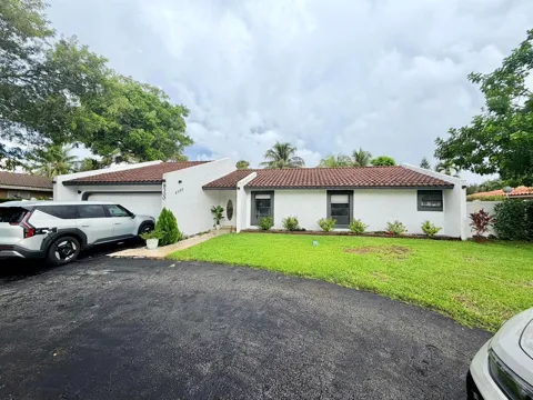 8300 NW 14TH COURT