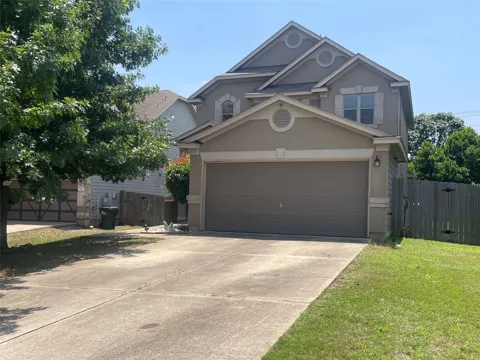 120 Clover Cove