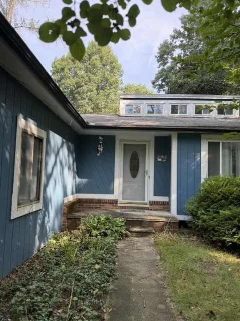 3255 Mc Cluskey Drive