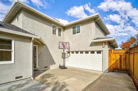 204 3rd Street