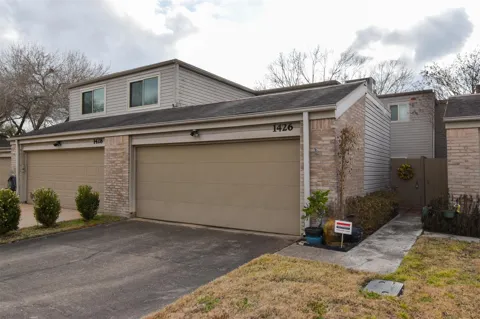 1426 Chardonnay Drive