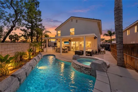 26840 Redwood