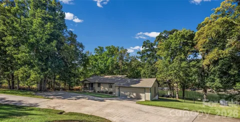 1465 Friar Road