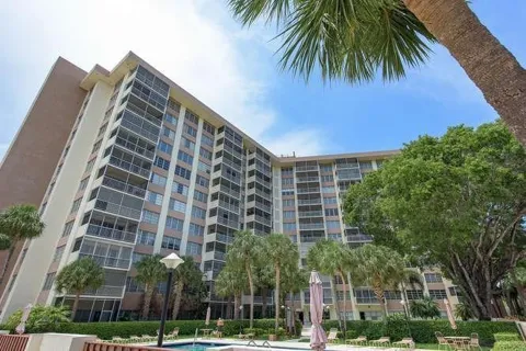 10777 W SAMPLE ROAD #910