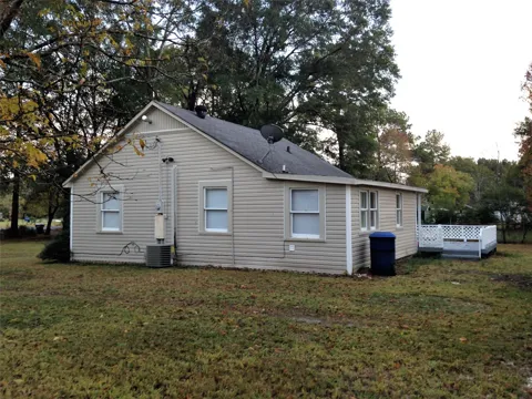 1213 Palmetto Road