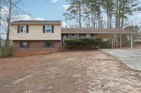 7344 Camelot Court