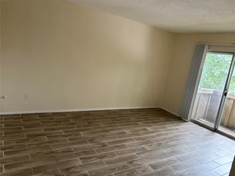 5921 Harvest Hill Road #2086
