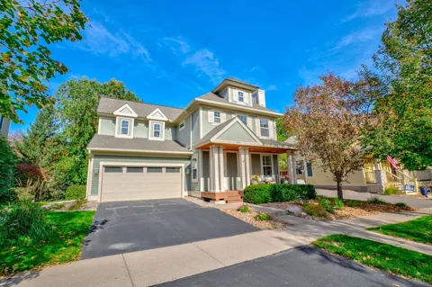 276 Country Road