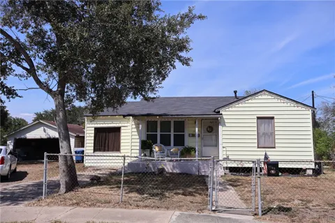 4709 Kendall Drive