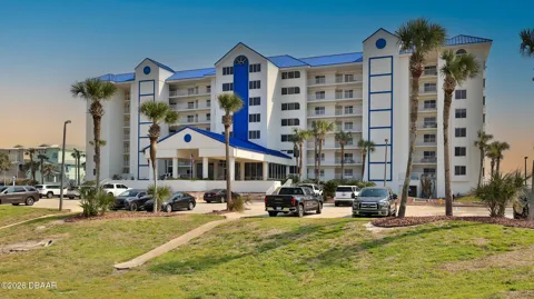 4601 S Atlantic Avenue #504