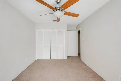 2713 Tether Trail