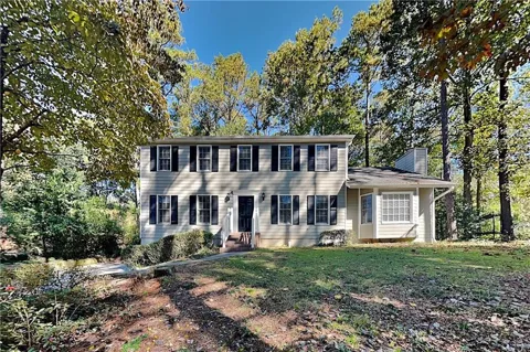 1484 Pleasant Street