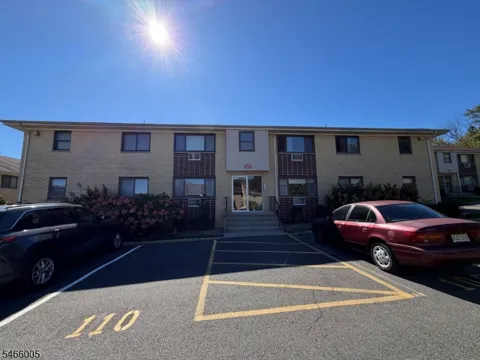 401 Highway22B43U6 #43F Unit 43F