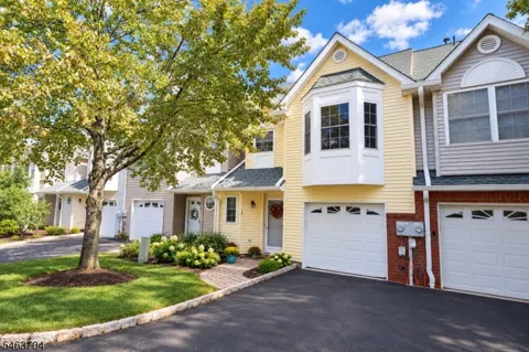 28 Angela Way