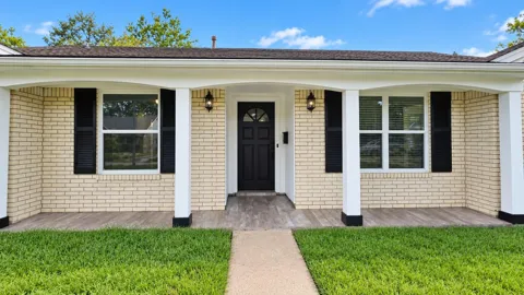5527 Wigton Drive