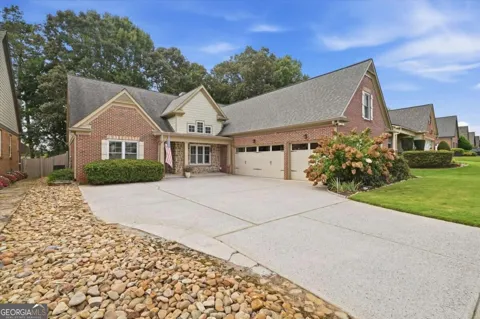 5520 Brighton Rose LN