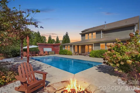 110 Kenna Court