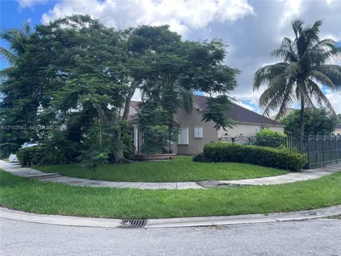 14370 SW 155th Ter