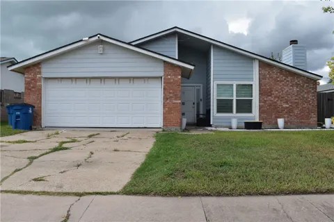 1609 Memorial Parkway