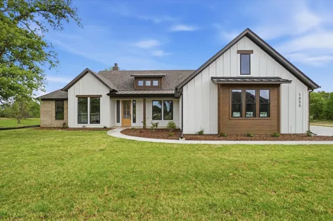 1050 Silver Sage Trail