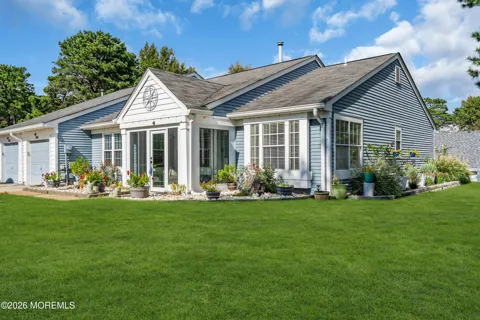 988 Buckingham Drive