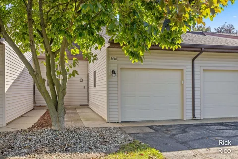3446 Stonegate Lane SW