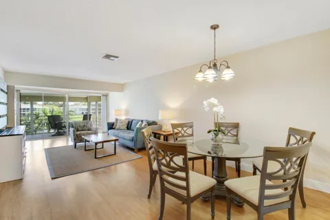 2730 SW 13th Street #203