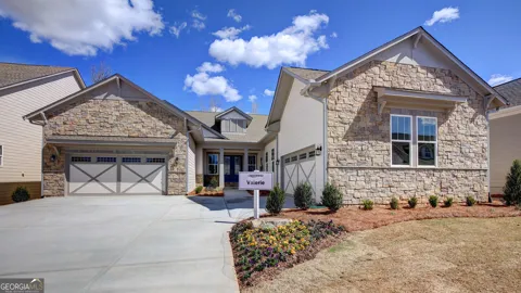 216 Cresswind BLVD
