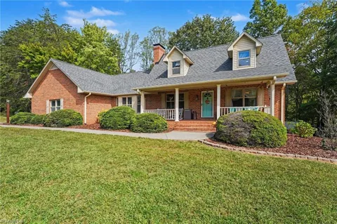 1100 Wolf Rock Road