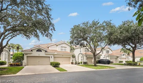 Satinleaf Road S #101