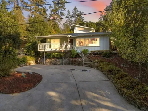 12 Azalea Avenue