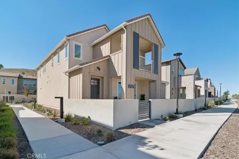 27217 TAMARACK LANE