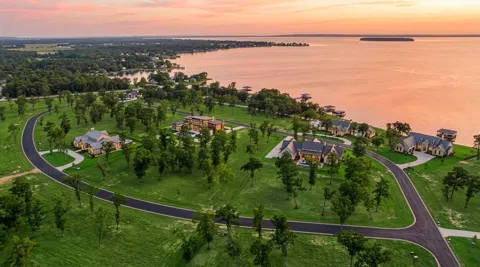 12 Island View Lane