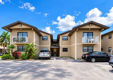 5930 W 25th Ct #102