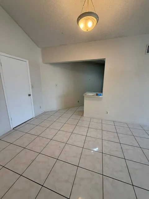216 LAKE POINTE DRIVE #222